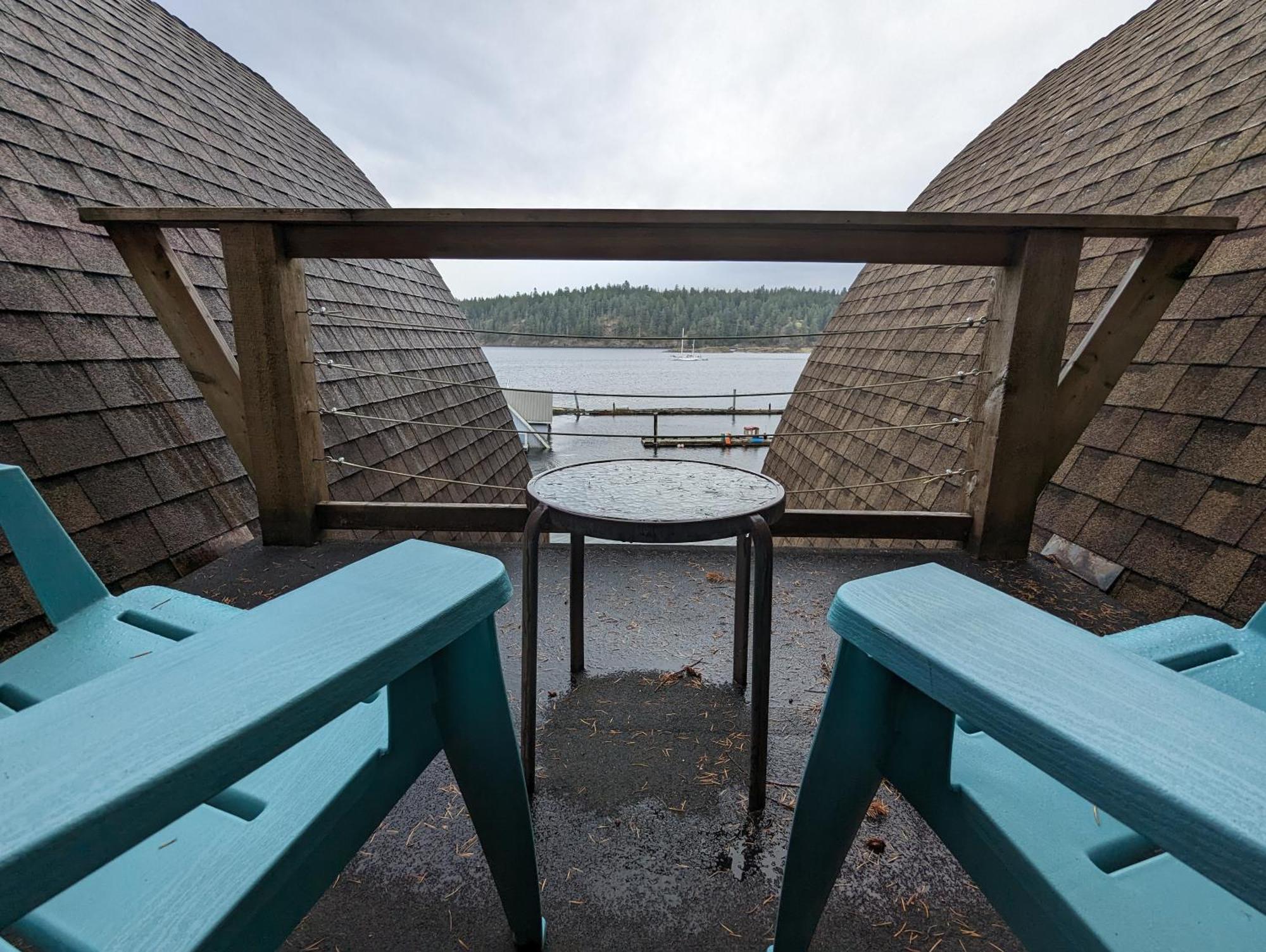 Jade Resort-Oceanfront Suites In Gowlland Harbour Heriot Bay Bagian luar foto